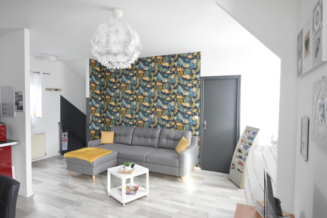 Appartement "Le Terminus " Gare-Cosy-Wifi 6 Personnes แซ็ง-ก็องแต็ง ภายนอก รูปภาพ