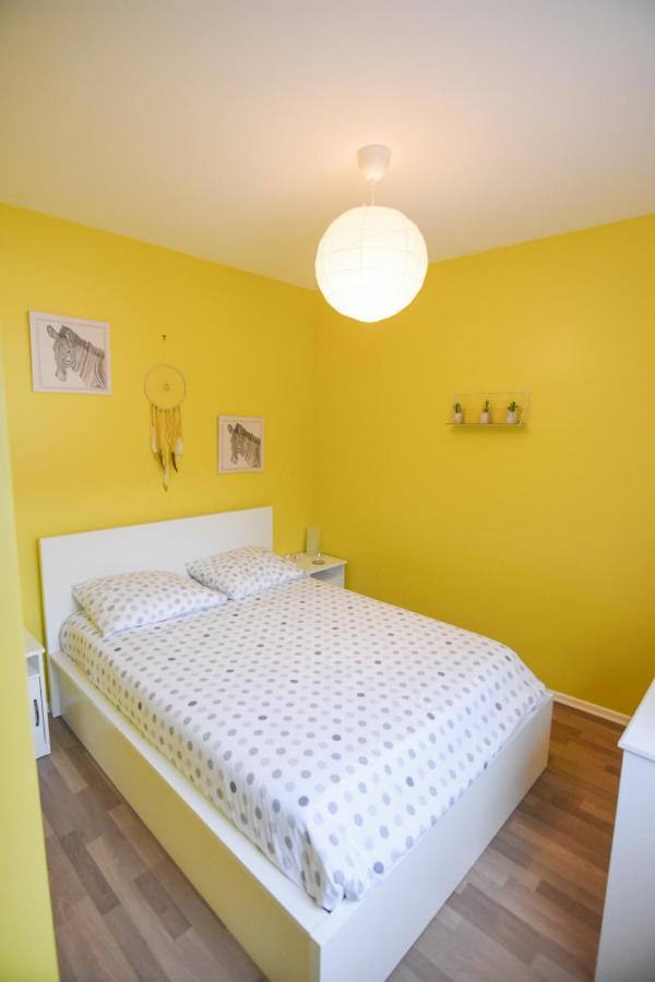 Appartement "Le Terminus " Gare-Cosy-Wifi 6 Personnes แซ็ง-ก็องแต็ง ภายนอก รูปภาพ