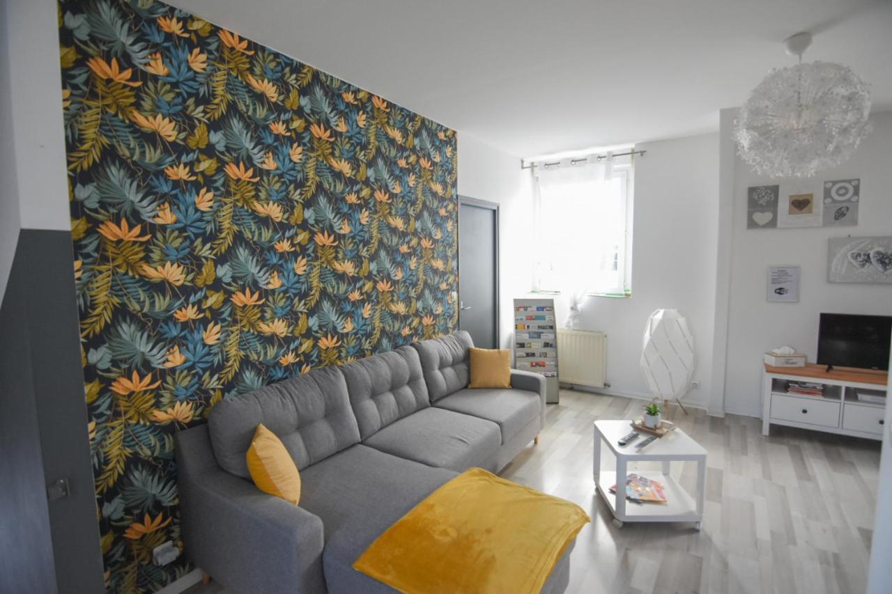 Appartement "Le Terminus " Gare-Cosy-Wifi 6 Personnes แซ็ง-ก็องแต็ง ภายนอก รูปภาพ